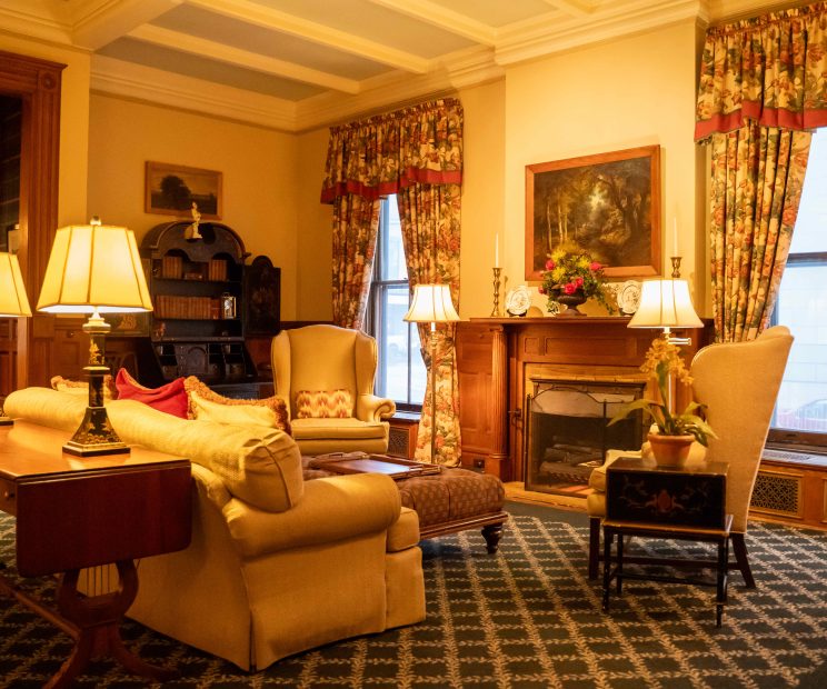 Fort Schuyler Club Reading Room