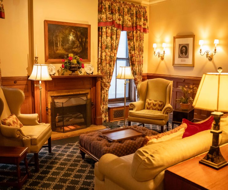 Fort Schuyler Club Reading Room